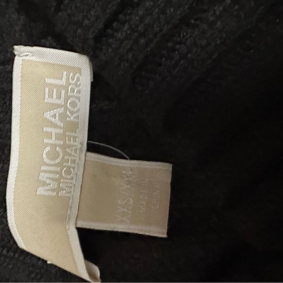 Michael Kors Sweater - Picture 3 of 8